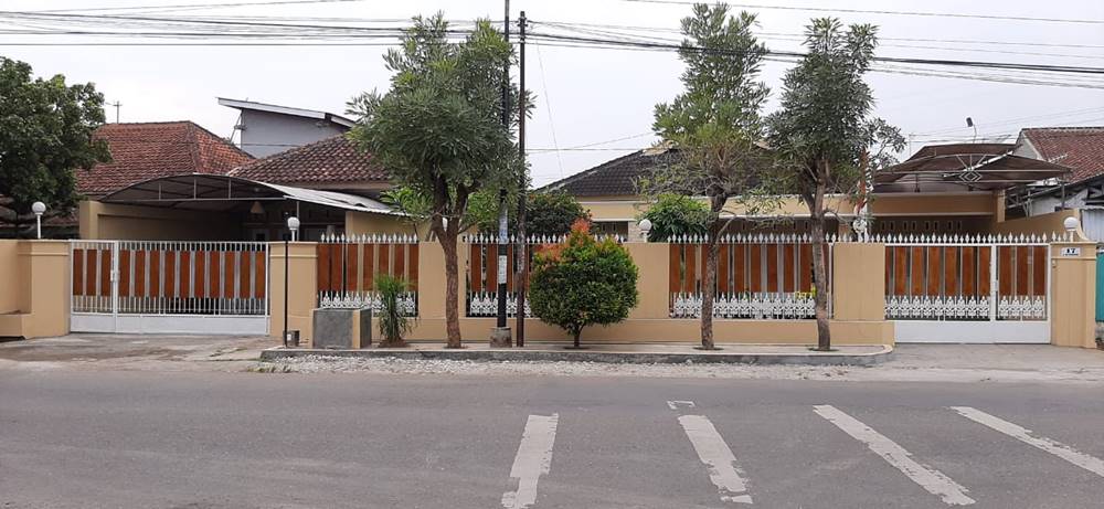 Jual Rumah Mewah Siap Huni Full Furnished di Purwokerto Lokasi Strategis Jalan Utama